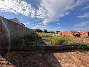 land_lot em Rua Geraldo Polbet, Jardim Aurora ll - Sarandi - PR