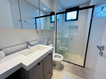 apartment em Rua 254, Meia Praia - Itapema - SC