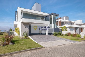 house em Rodovia Armando Calil Bulos, Vargem do Bom Jesus - Florianópolis - SC