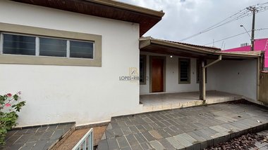 house em Avenida Professor Raphael Laurindo, Jardim Paraíso II - Botucatu - SP