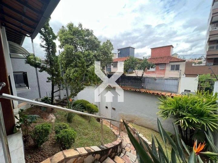 Casa com 4 quartos — Dona Clara, Belo Horizonte
