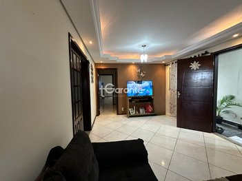 house em Rua Walfrido Novaes Gomes, Vila Ana Rosa Novaes - Cruzeiro - SP