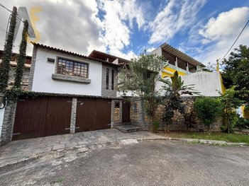 house em Rua Jara Cerqueira Montebello, Taquara - Rio de Janeiro - RJ