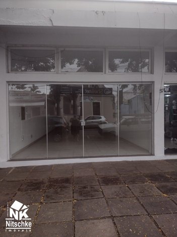 office em Rua Seis de Fevereiro, Centro - Sapiranga - RS