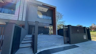 house em Doutor Antônio Luiz Moura Gonzaga, Rio Tavares - Florianópolis - SC
