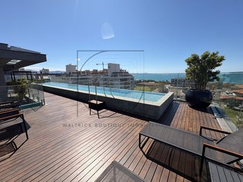 apartment em Rua das Moreias, Jurerê - Florianópolis - SC