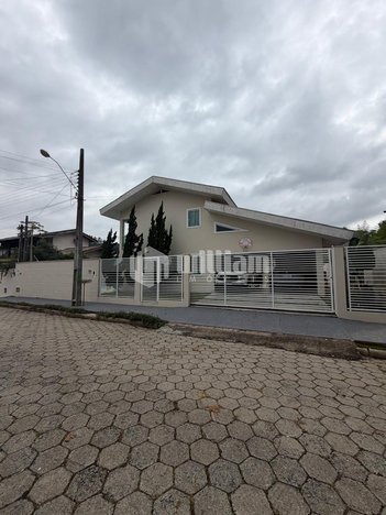 house em Rua Erna Luiza Giosele, Limeira Baixa - Brusque - SC