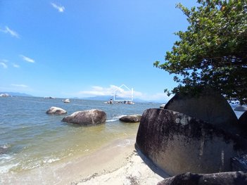 land_lot em Servidão Bento Quintino Mariano da Silva, Itaguaçu - Florianópolis - SC