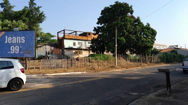 Cômodo Condomínio