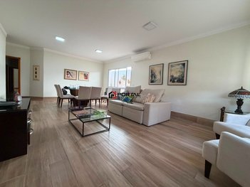 house em Avenida Estácio de Sá, São Paulo II - Cotia - SP