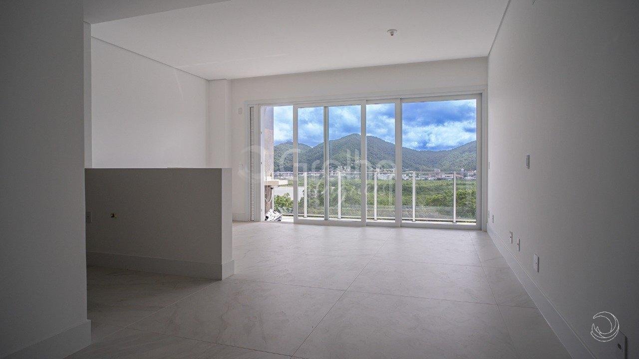 WhatsApp Image 2025-10-23 at 14.21