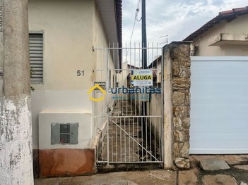 house em Rua Mathias Pires de Campos, Vila Darcy - Laranjal Paulista - SP