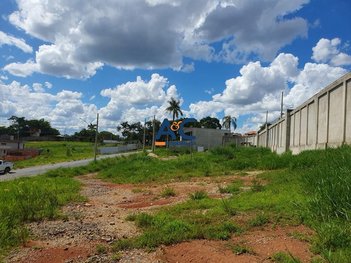 land_lot em Rua Primeiro de Maio, Nacional - Contagem - MG