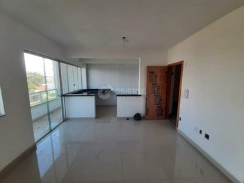 apartment em Avenida Aspirante Mega, Jaraguá - Uberlândia - MG