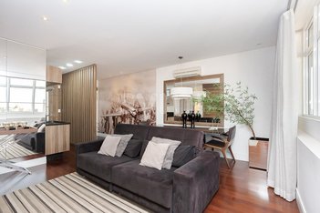 apartment em Rua Emiliano Perneta, Centro - Curitiba - PR