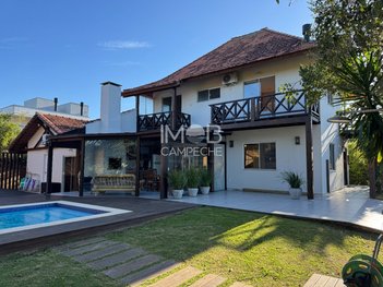 house em Rua Cecília Jacinta de Jesus, Rio Tavares - Florianópolis - SC