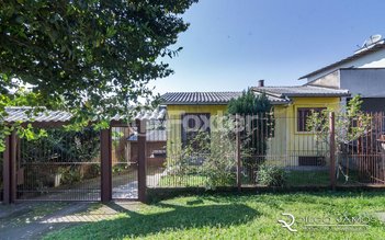 house em Avenida Outeiro, Coronel Aparício Borges - Porto Alegre - RS