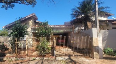 house em Rua Fernandes Camacho, Petrópolis - Londrina - PR