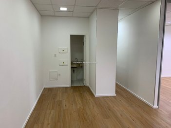 office em Bernardino de Campos, Campo Belo - São Paulo - SP