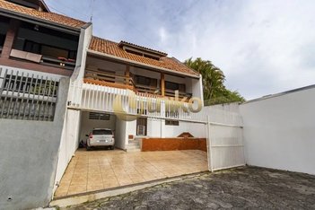 house em Rua Governador Jorge Lacerda, Guabirotuba - Curitiba - PR
