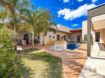 house em Rua Benedito Rodrigues de Morais, Condomínio Residencial Monte Carlo - São José dos Campos - SP
