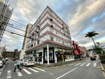 apartment em Rua Quinze de Novembro, Centro - Joinville - SC