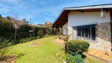 house em Rua Vitor George, Vila Paulista Popular - Campos do Jordão - SP