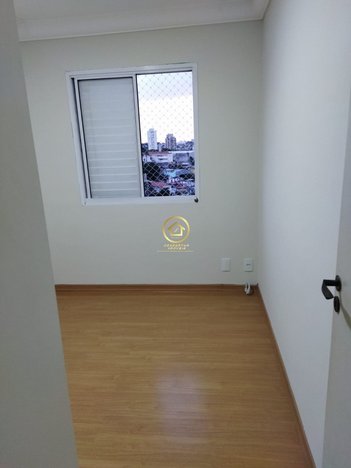 apartment em Rua Willis Roberto Banks, Parque Maria Domitila - São Paulo - SP