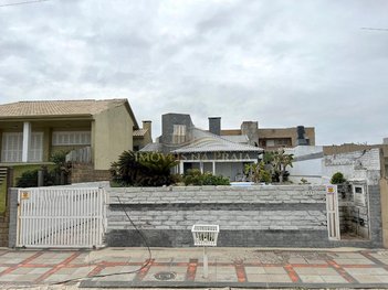 house em Avenida Noiva do Mar, Centro - Xangri-Lá - RS