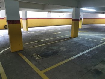 business em Rua Doutor Joaquim Moreira, Centro - Petrópolis - RJ