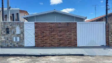 house em Rua Nelo Pedretti, Chácara Montagna - Botucatu - SP