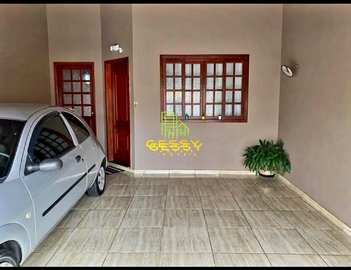 house em Rua Carolina Ayres Nalesso, Vila Carolina - Itapetininga - SP