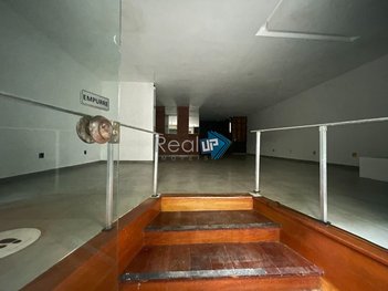 business em Constante Ramos, Copacabana - Rio de Janeiro - RJ