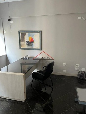 office em Rua Vinte e Quatro de Maio, República - São Paulo - SP