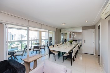 apartment em Rua Antônio Pacheco Valente, Santo Amaro - São Paulo - SP