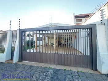 house em Rua Santa Joaquina de Vedruna, Zona 07 - Maringá - PR