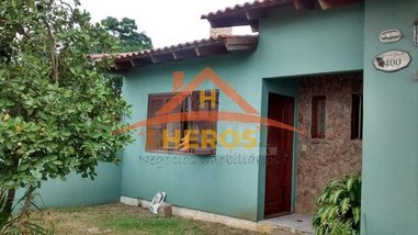 house em Avenida Edgar Pires de Castro, Hípica - Porto Alegre - RS
