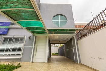 commercial_building em Rua Eugênio Parolin, Parolin - Curitiba - PR