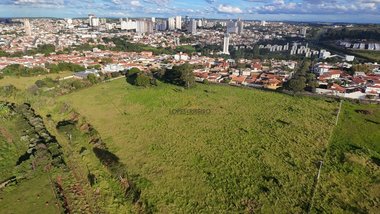 land_lot em Rua Capitão Ariovaldo Corrêa Pinto, Recanto Azul - Botucatu - SP
