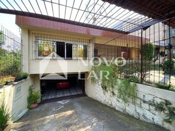 house em Rua Estácio de Sá, Chácara das Pedras - Porto Alegre - RS