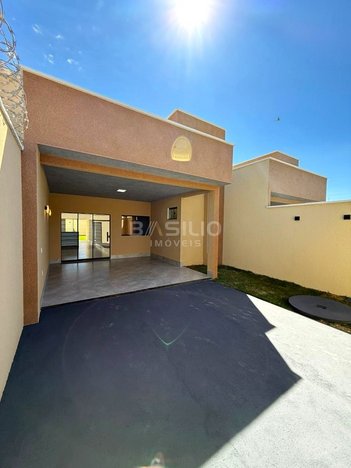 house em Avenida Escultor Veiga Valle, Parque Veiga Jardim - Aparecida de Goiânia - GO