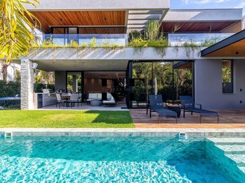 house em R. dos Carapanás, Jurerê Internacional - Florianópolis - SC