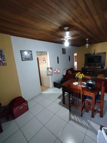 house em Rua Luiz Caninéo, Crispim - Pindamonhangaba - SP