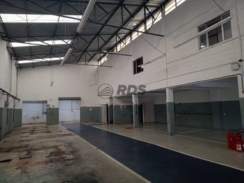 industrial em Rua das Estrelas, Serraria - Diadema - SP