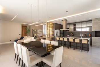 house em Rua Doutor Lubumir Viergbiski, Campo Comprido - Curitiba - PR