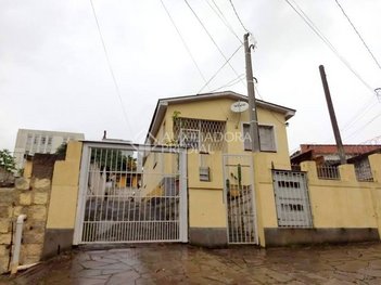 house em Rua Cangussu, Nonoai - Porto Alegre - RS