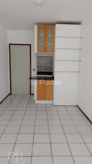 apartment em Rua Afrísio de Senna Vaz, Serraria - São José - SC