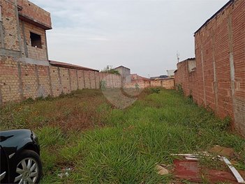 land_lot em Rua Emílio Ruiz Martins, Conjunto Habitacional Isaura Pitta Garms - Bauru - SP