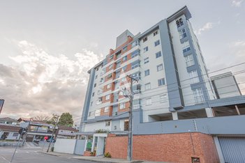 apartment em Rua Samuel Heusy, Bom Retiro - Joinville - SC