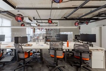 commercial_building em Avenida Bosque da Saúde, Saúde - São Paulo - SP